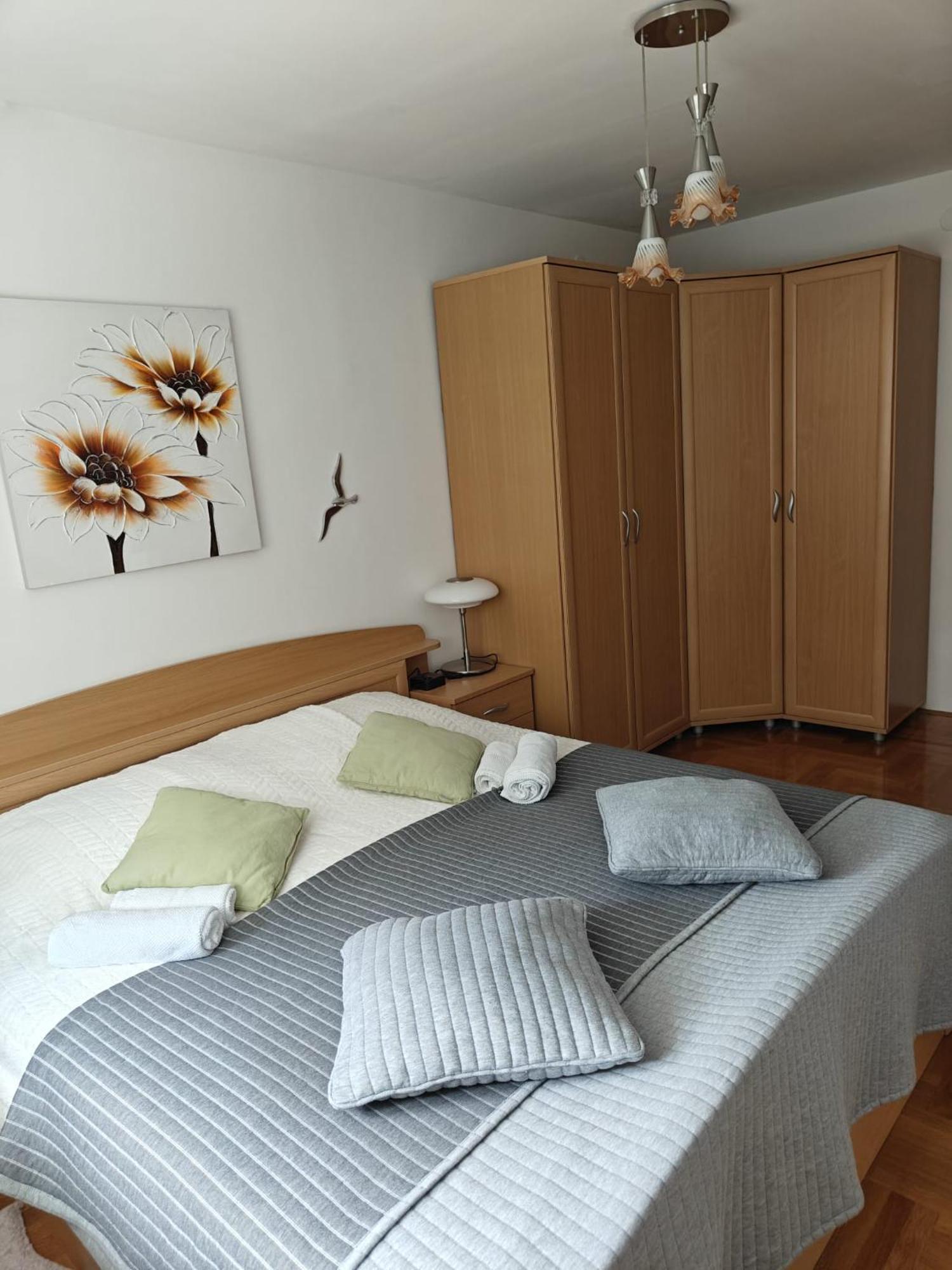 Meli Apartment